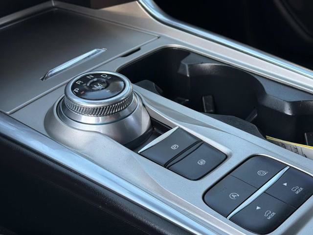 Certified 2021 Ford Explorer XLT RWD image 16