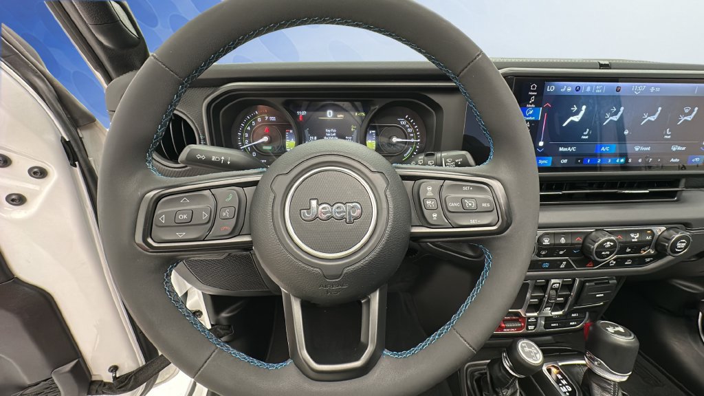 Used 2024 Jeep Wrangler Unlimited Rubicon 4xe AWD/4WD image 19