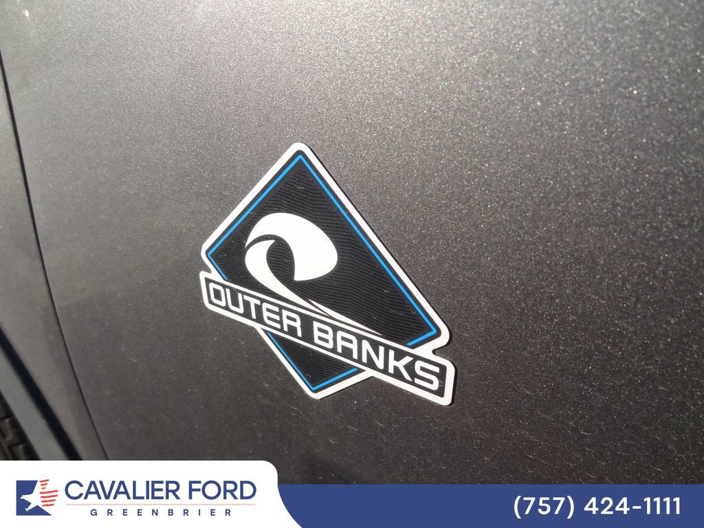 Certified 2022 Ford Bronco Sport Outer Banks w/ Tech Package AWD/4WD image 9