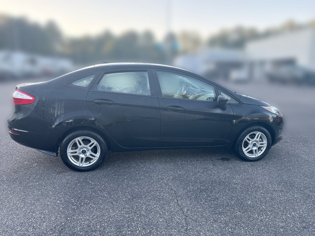 Certified 2019 Ford Fiesta SE FWD image 9