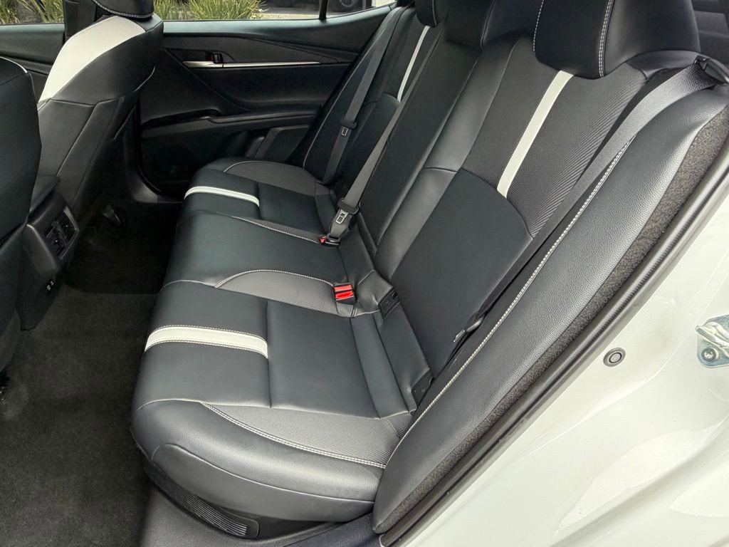 Used 2025 Toyota Camry SE w/ Convenience Package FWD image 35