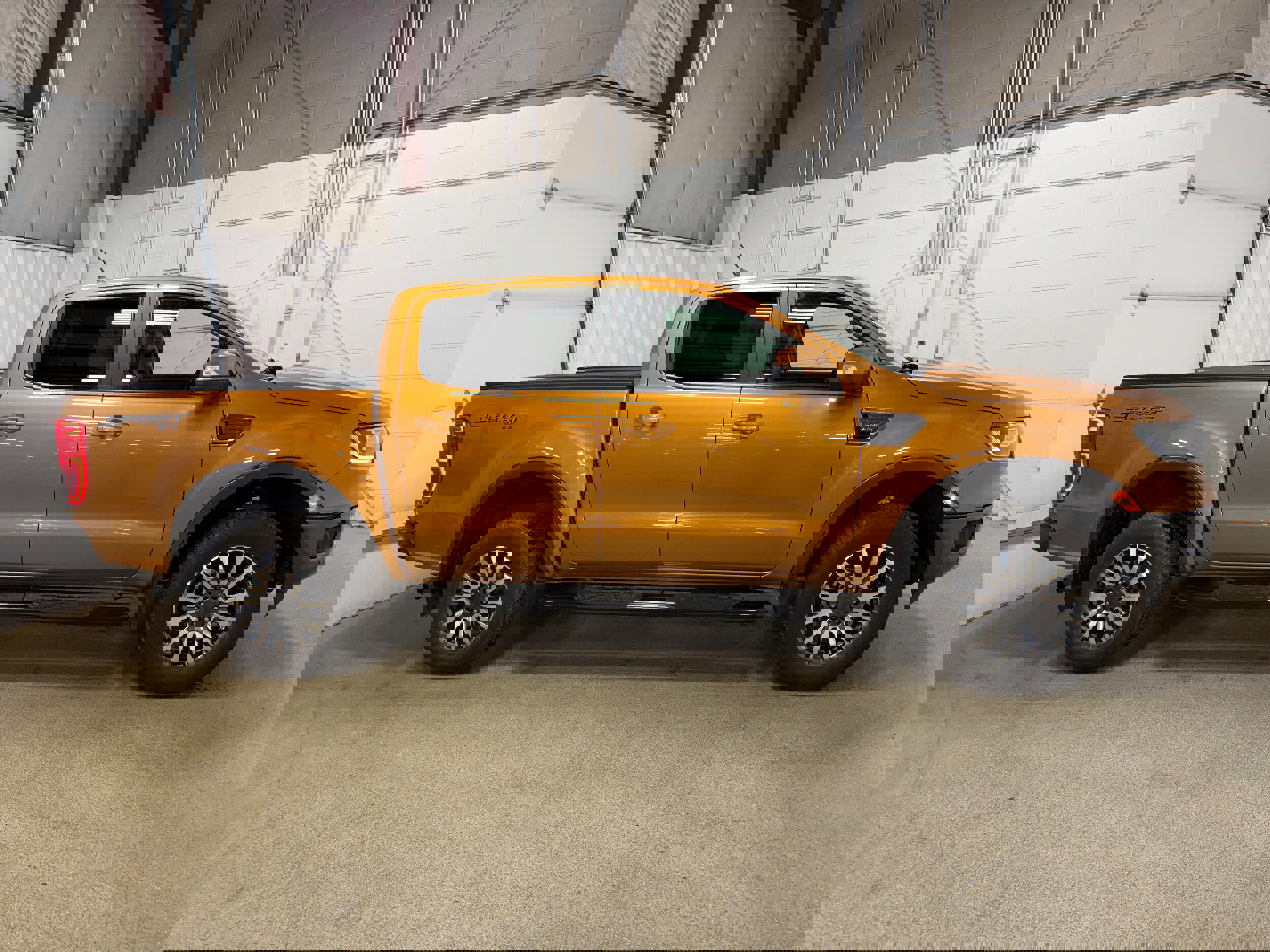 Certified 2019 Ford Ranger Lariat w/ Equipment Group 501A Mid image 5