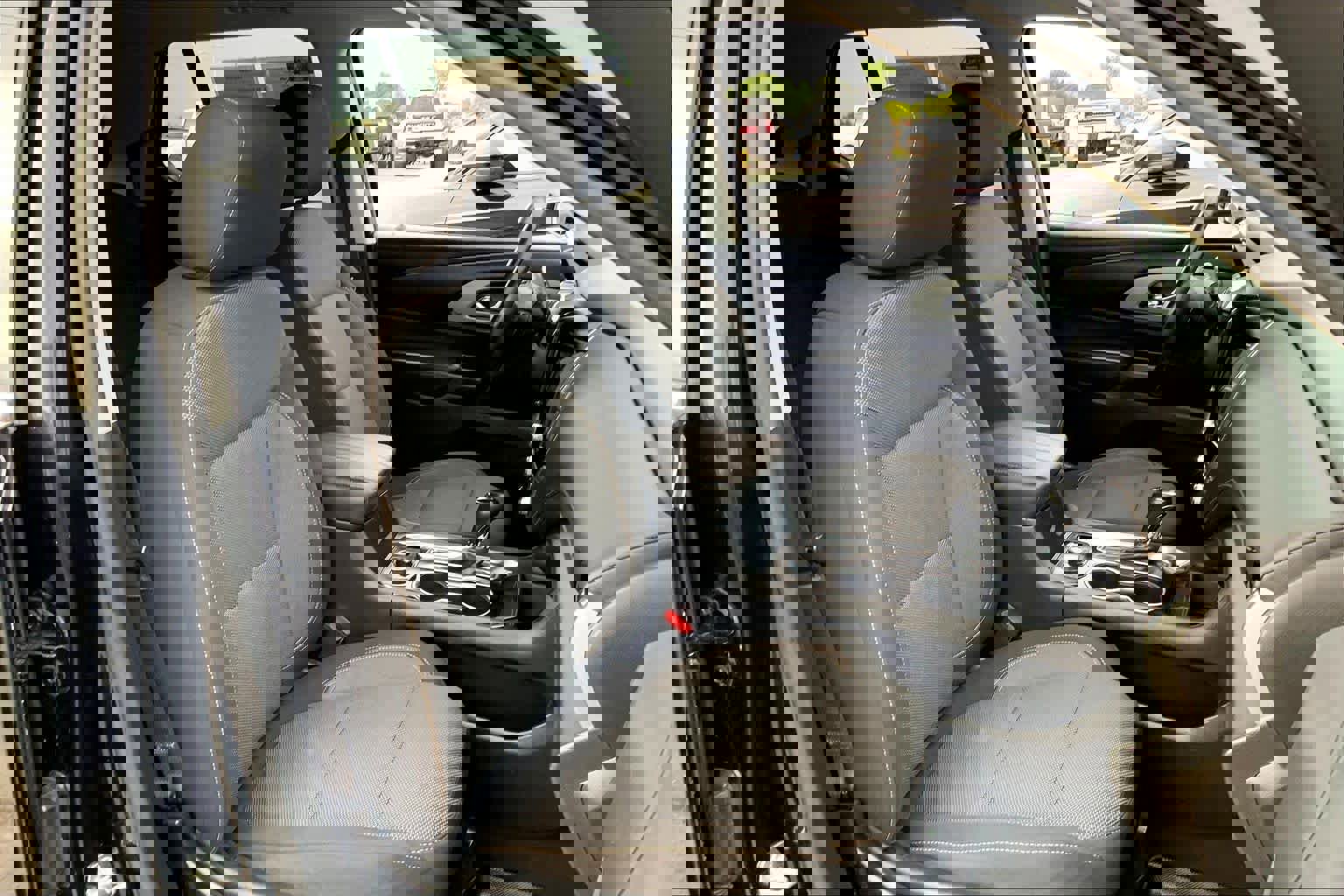 Used 2020 Chevrolet Traverse LT image 11