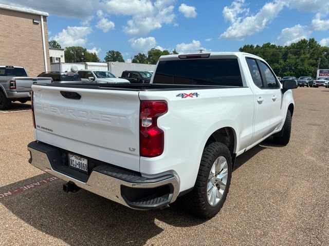 Used 2024 Chevrolet Silverado 1500 LT AWD/4WD image 12