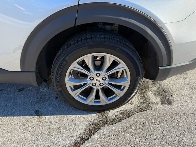 Certified 2022 Ford Explorer XLT w/ Equipment Group 202A image 23