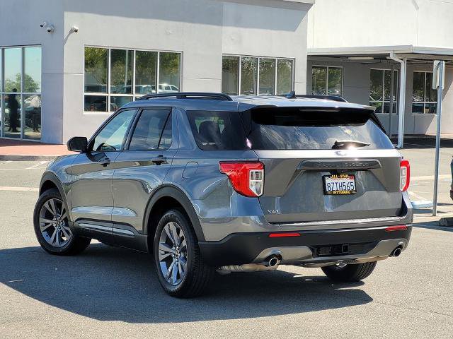 Certified 2021 Ford Explorer XLT w/ Equipment Group 202A RWD image 6