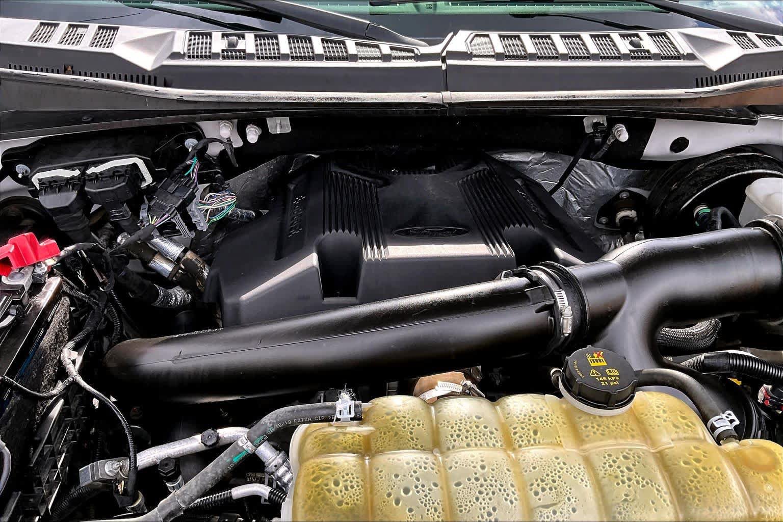 Certified 2019 Ford F150 Lariat RWD image 33