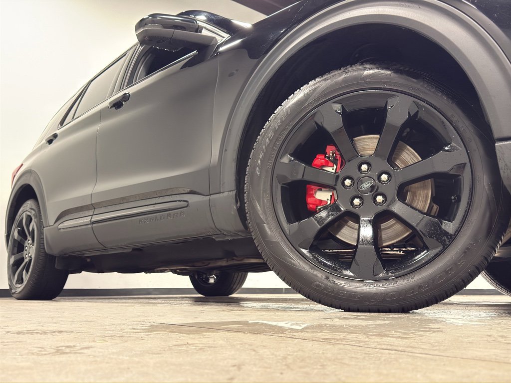 Certified 2022 Ford Explorer ST w/ Equipment Group 401A image 2