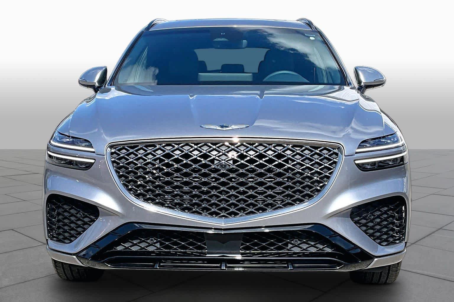 Used 2024 Genesis GV70 2.5T w/ Sport Prestige Package AWD/4WD image 4