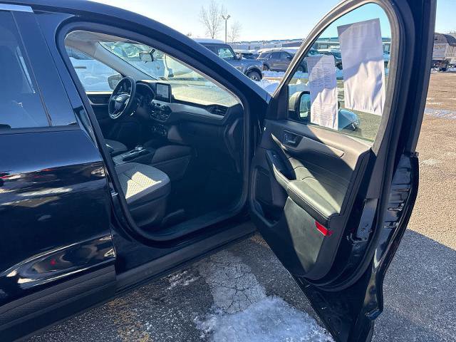 Certified 2022 Ford Escape SE w/ Convenience Package image 8