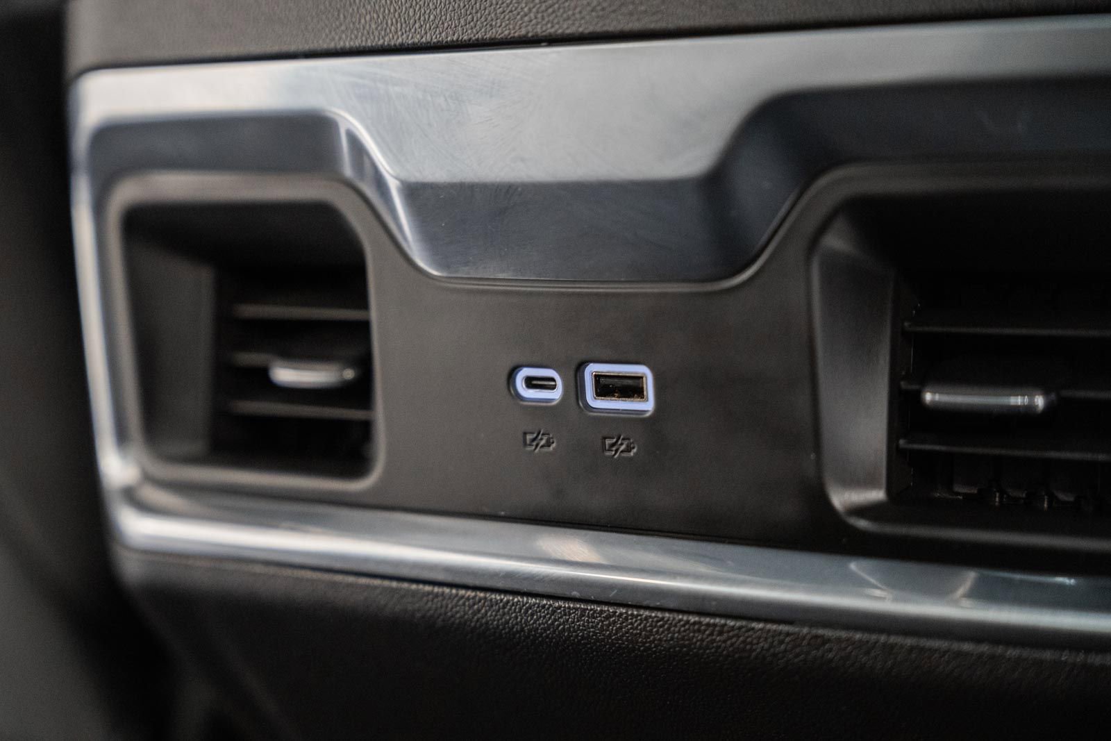 Used 2022 GMC Sierra 1500 Elevation w/ Preferred Package AWD/4WD image 41