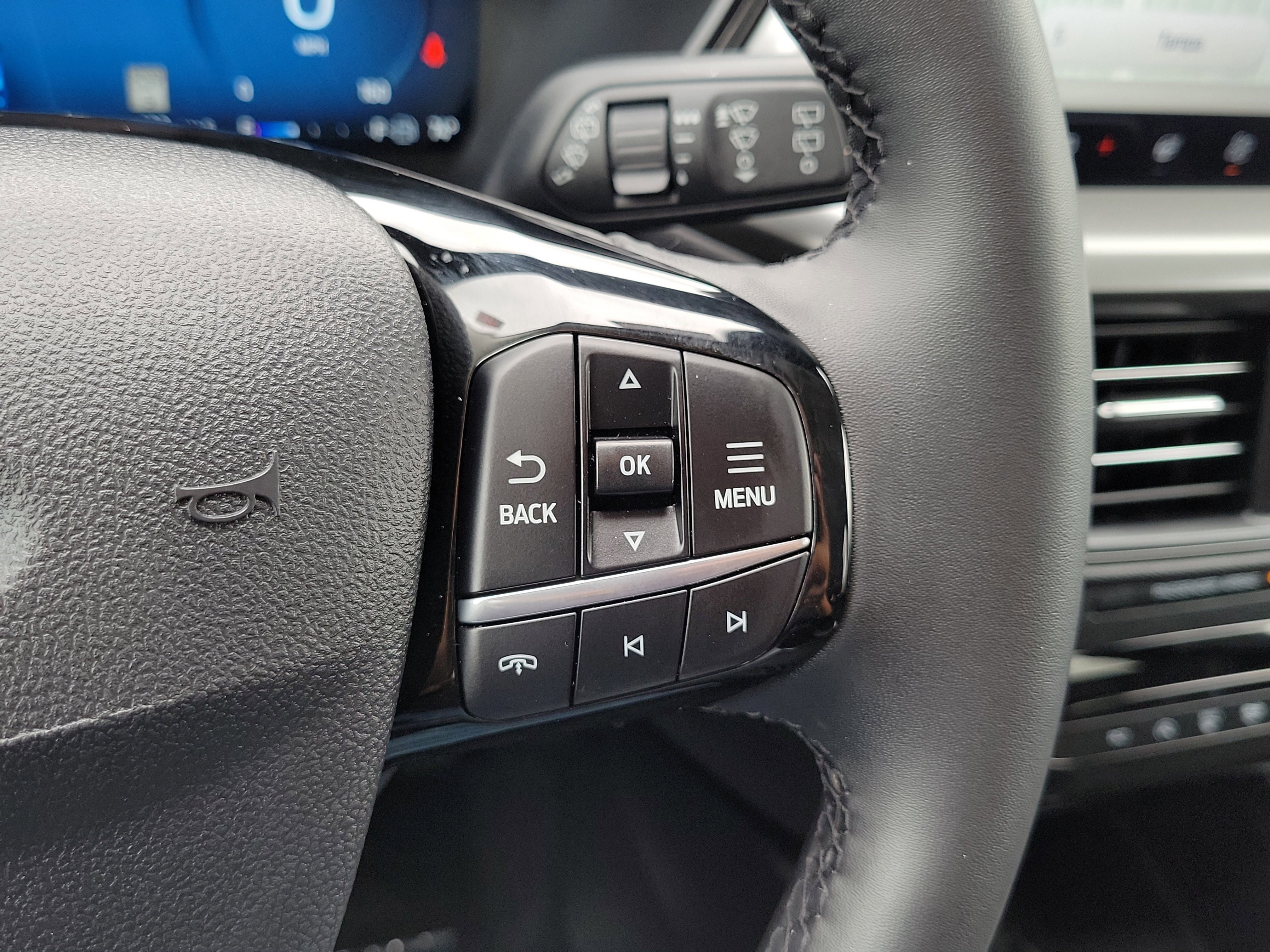 Certified 2023 Ford Escape Active w/ Tech Pack #2 image 25