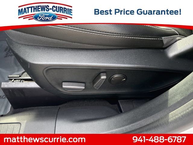 Certified 2020 Ford Escape Titanium FWD image 10