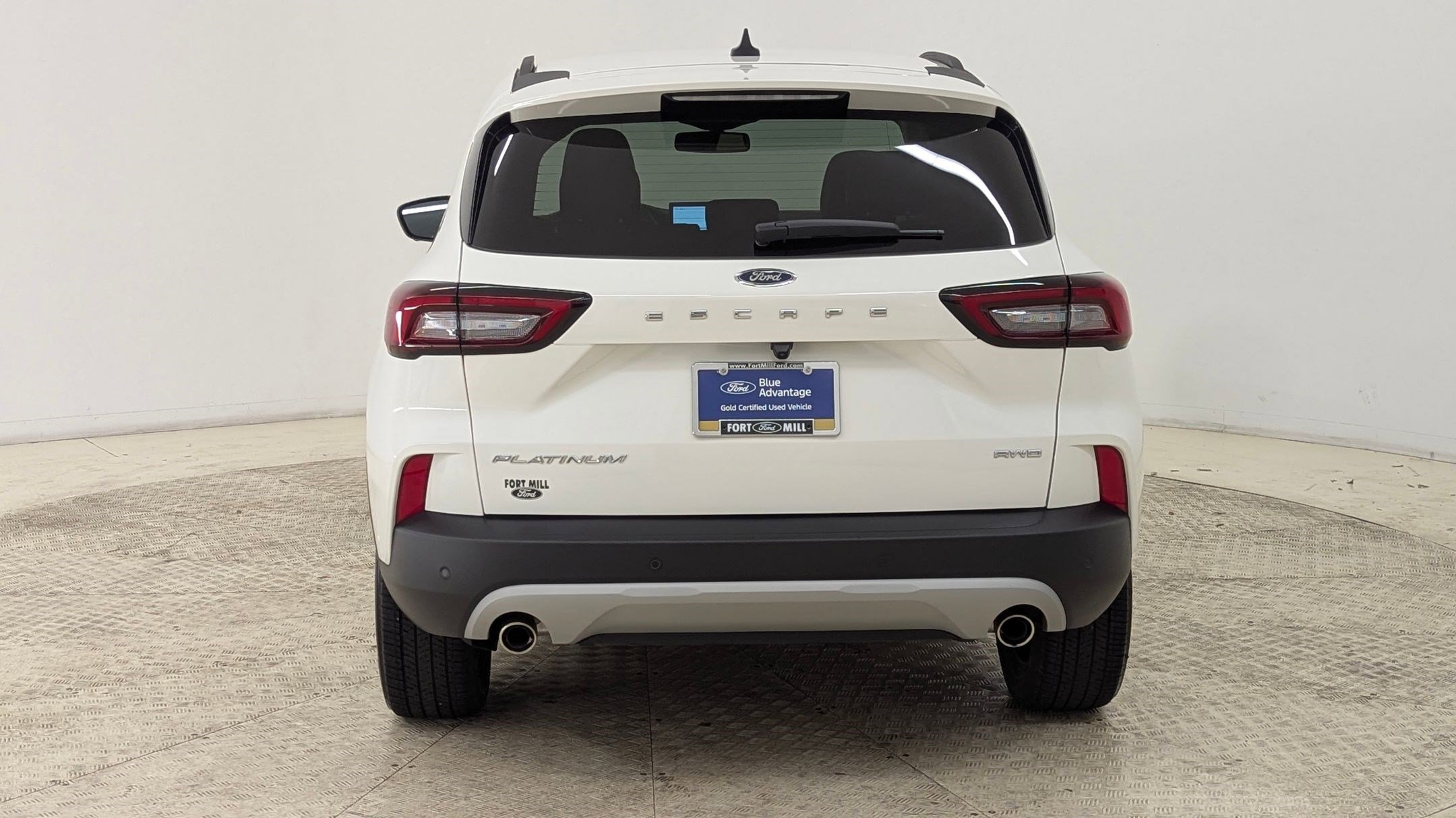Certified 2023 Ford Escape Platinum w/ Premium Technology Package image 10