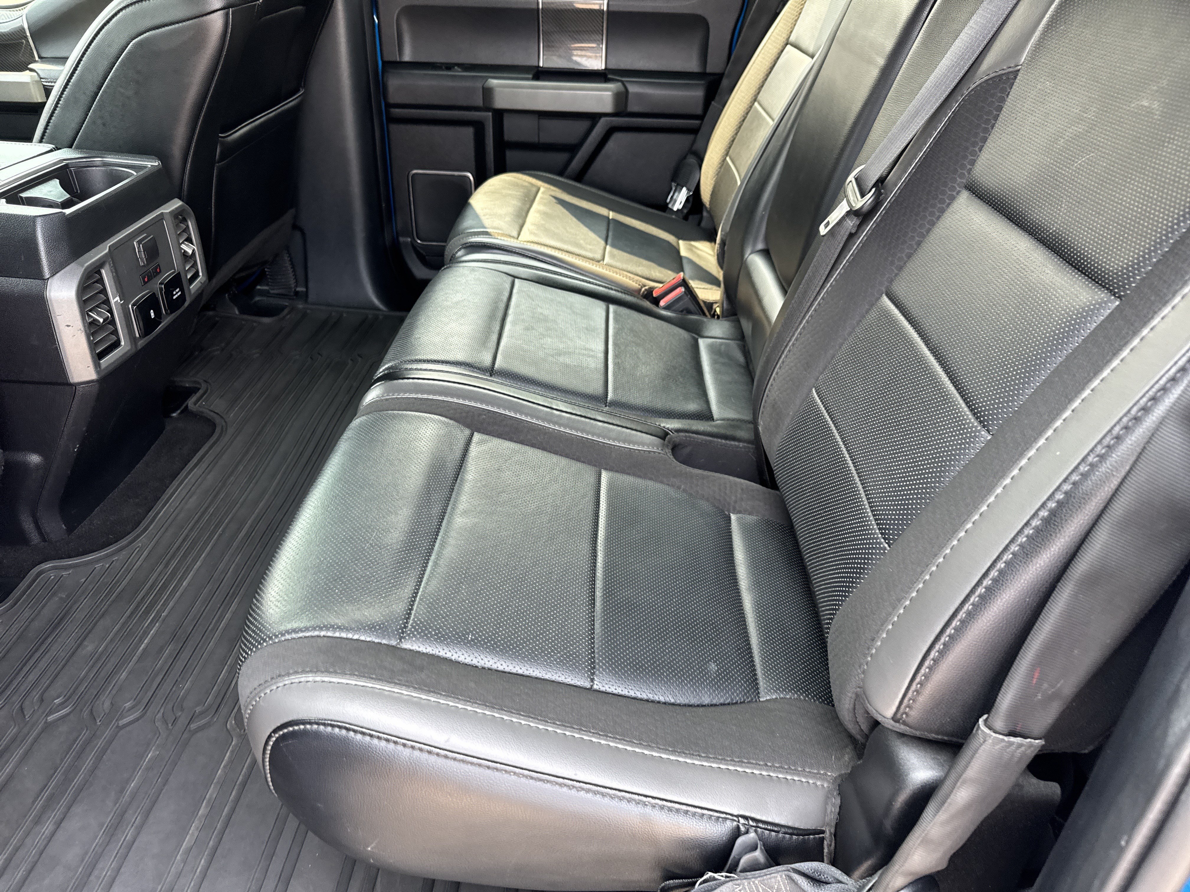 Certified 2019 Ford F150 Raptor w/ Equipment Group 802A Luxury AWD/4WD image 11