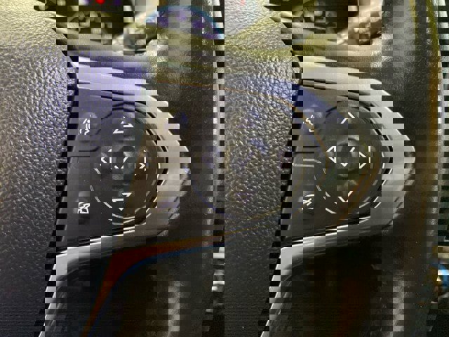 Used 2021 Chevrolet Traverse LT w/ LT Premium Package image 21