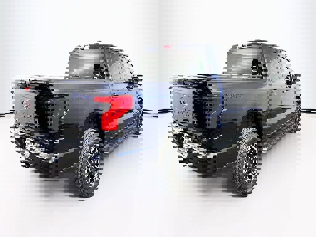 Certified 2023 Ford F150 Lightning XLT image 25