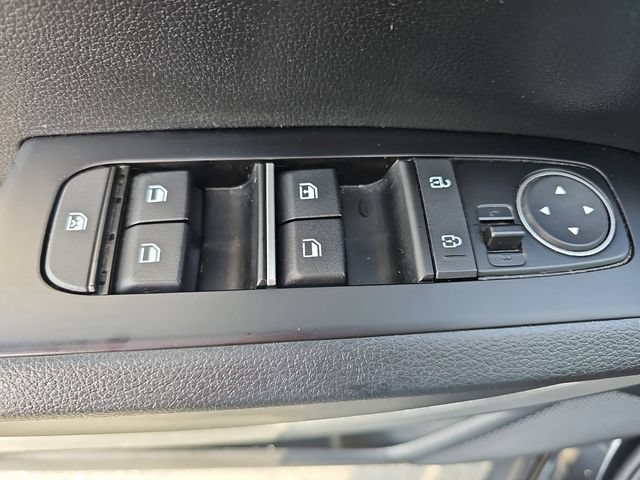 Used 2024 Kia Soul S FWD image 28