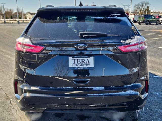 Certified 2024 Ford Edge SE w/ Black Appearance Package image 16