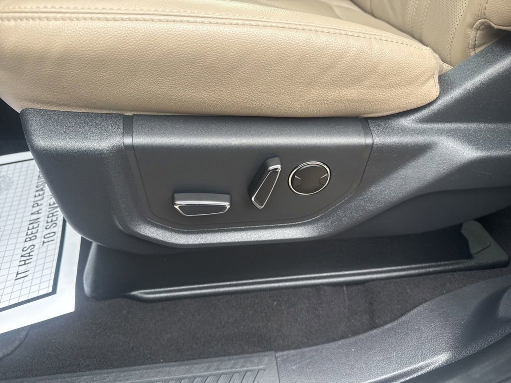 Certified 2024 Ford Expedition Max Limited image 11