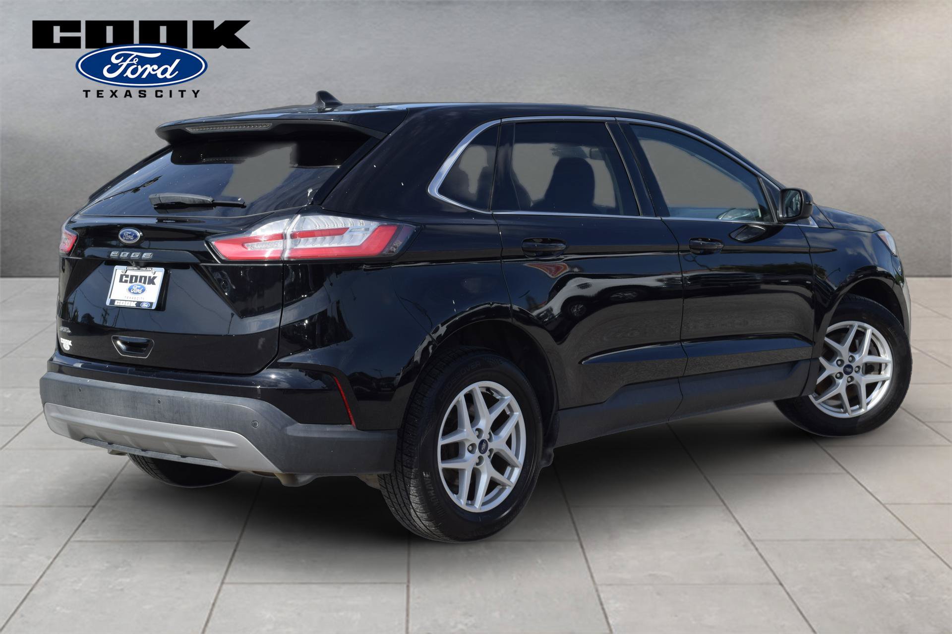 Certified 2021 Ford Edge SEL w/ Convenience Package FWD image 4