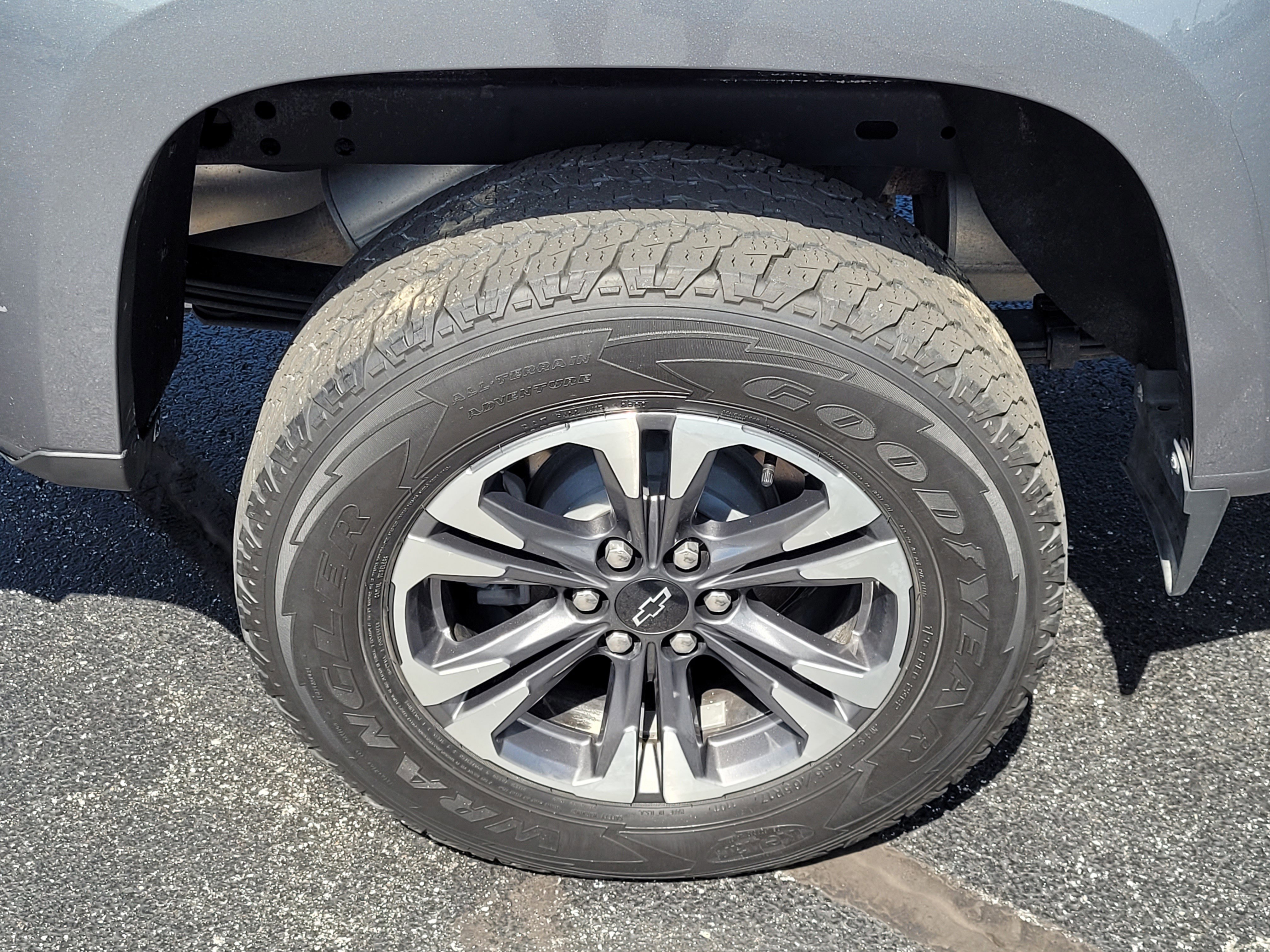 Used 2021 Chevrolet Colorado Z71 AWD/4WD image 29