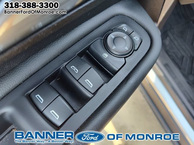 Used 2024 GMC Terrain AT4 w/ Infotainment Package II AWD/4WD image 17