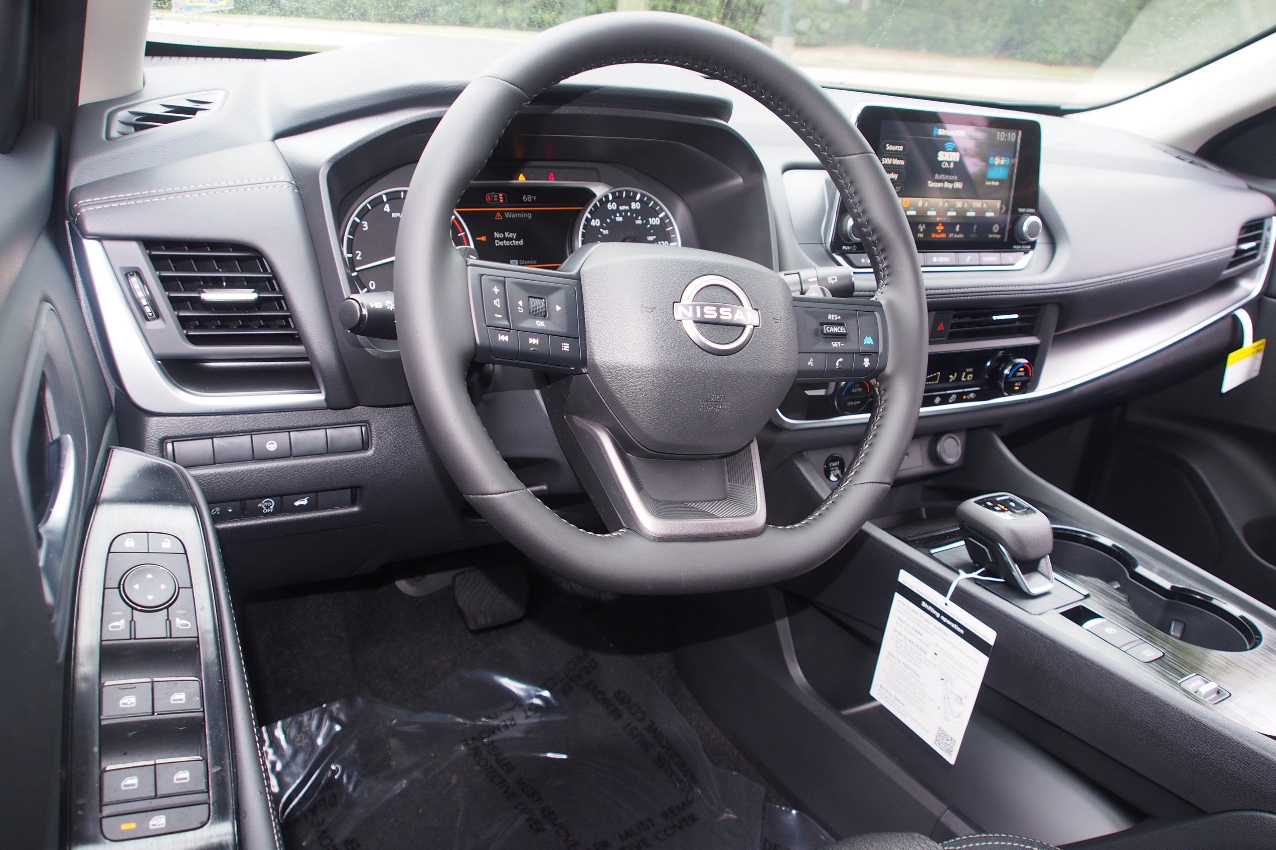 Used 2026 Nissan Rogue SV FWD image 14
