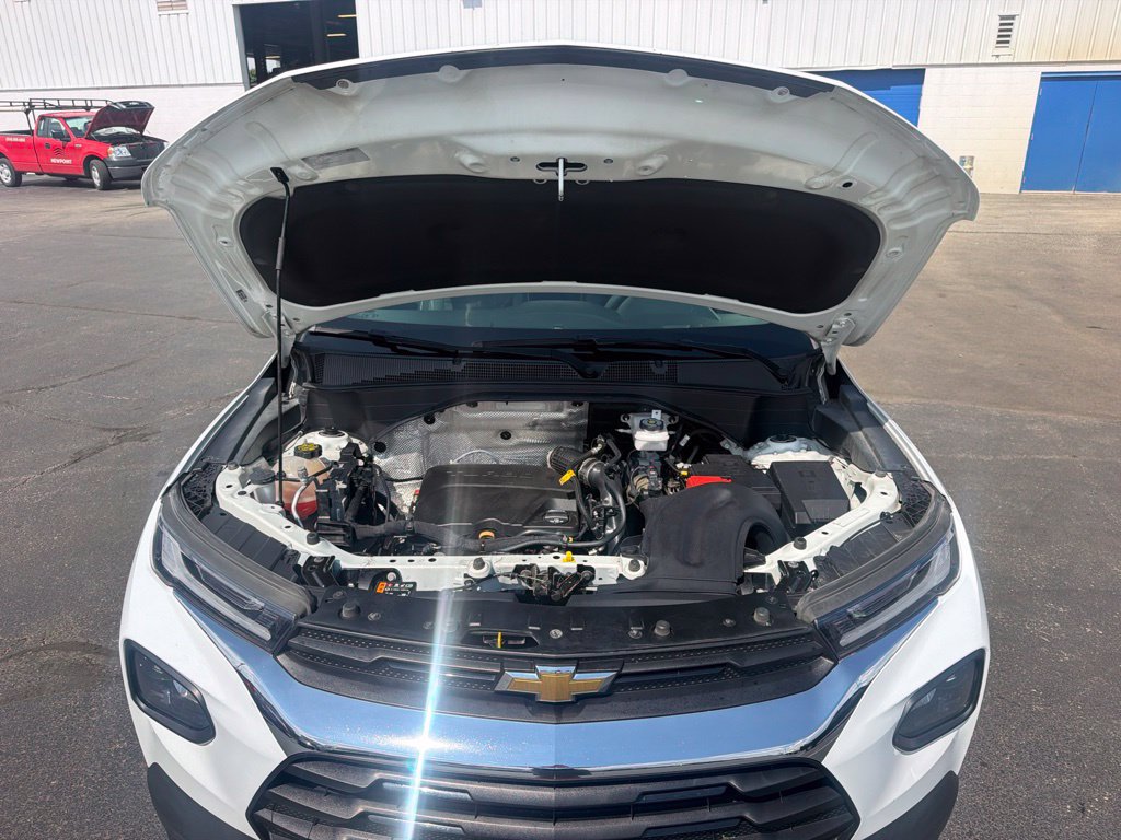 Used 2021 Chevrolet TrailBlazer LS FWD image 36