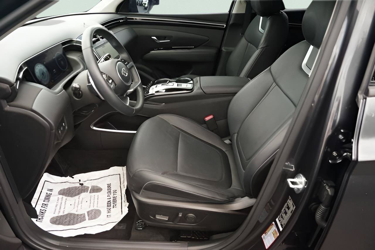 Used 2023 Hyundai Tucson Limited FWD image 9