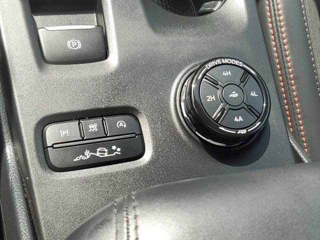 Certified 2025 Ford Ranger Raptor AWD/4WD image 23