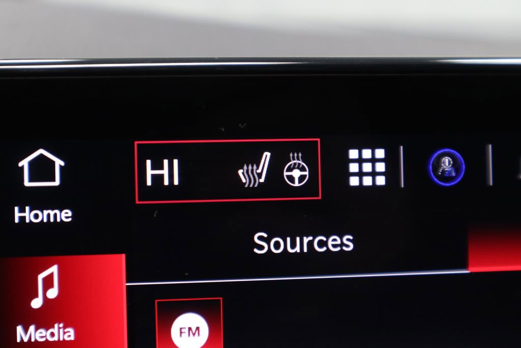 Used 2024 Dodge Hornet R/T w/ R/T Blacktop Package image 4