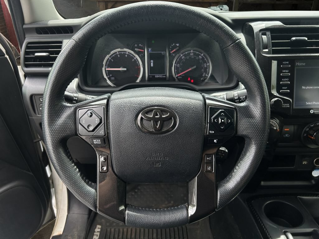 Used 2021 Toyota 4Runner TRD Off-Road Premium w/ Moonroof Package AWD/4WD image 20