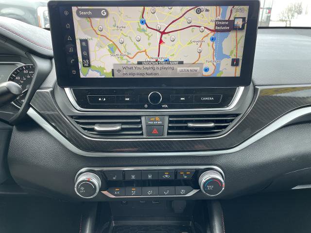 Used 2023 Nissan Altima 2.5 SR w/ SR Premium Package image 12