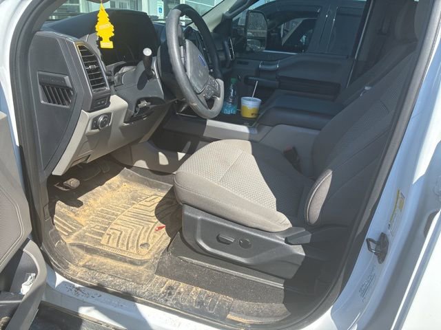 Certified 2022 Ford F250 XLT w/ XLT Premium Package image 11