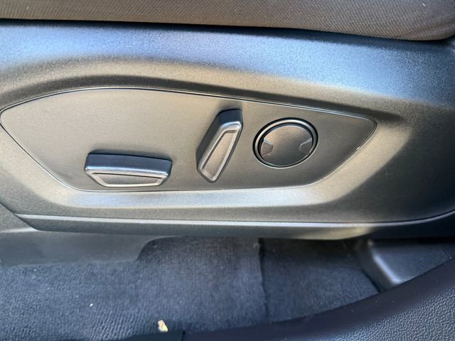 Certified 2022 Ford Explorer XLT image 24