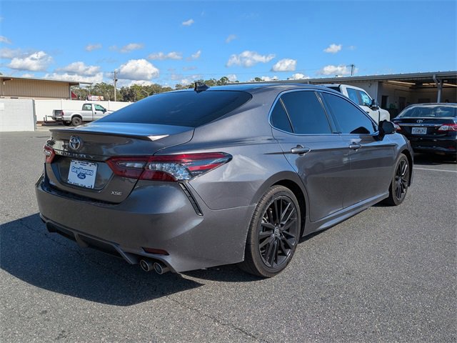 Used 2021 Toyota Camry XSE image 5