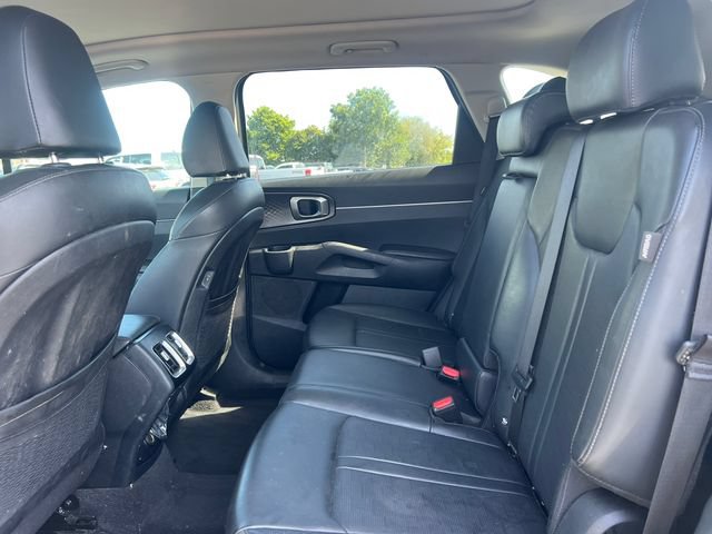 Used 2024 Kia Sorento S w/ Panoramic Sunroof Package AWD/4WD image 4