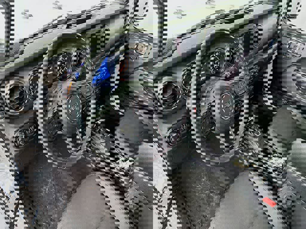 Used 2020 Jeep Wrangler Unlimited Sport S image 9