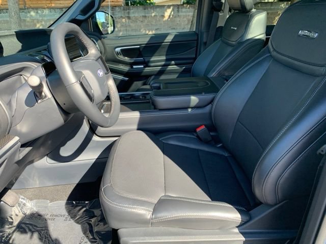Certified 2027 Ford Expedition Platinum w/ Stealth Appearance Package AWD/4WD image 17