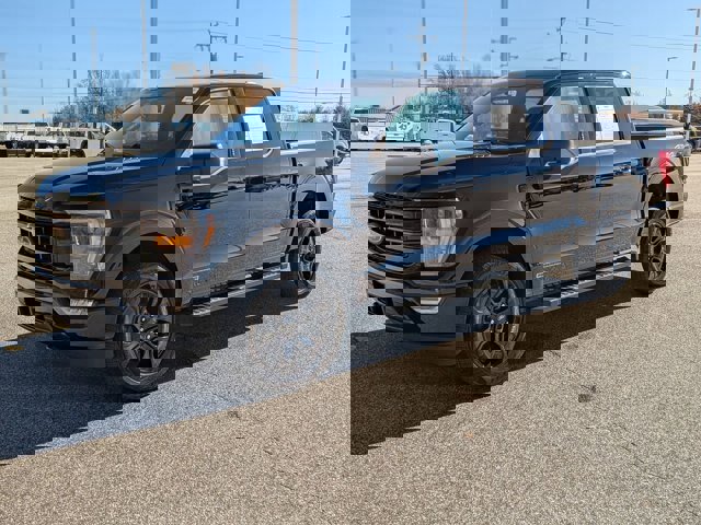 Certified 2023 Ford F150 XLT w/ Equipment Group 302A High image 8