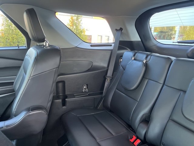 Certified 2022 Ford Explorer XLT w/ Equipment Group 202A image 26