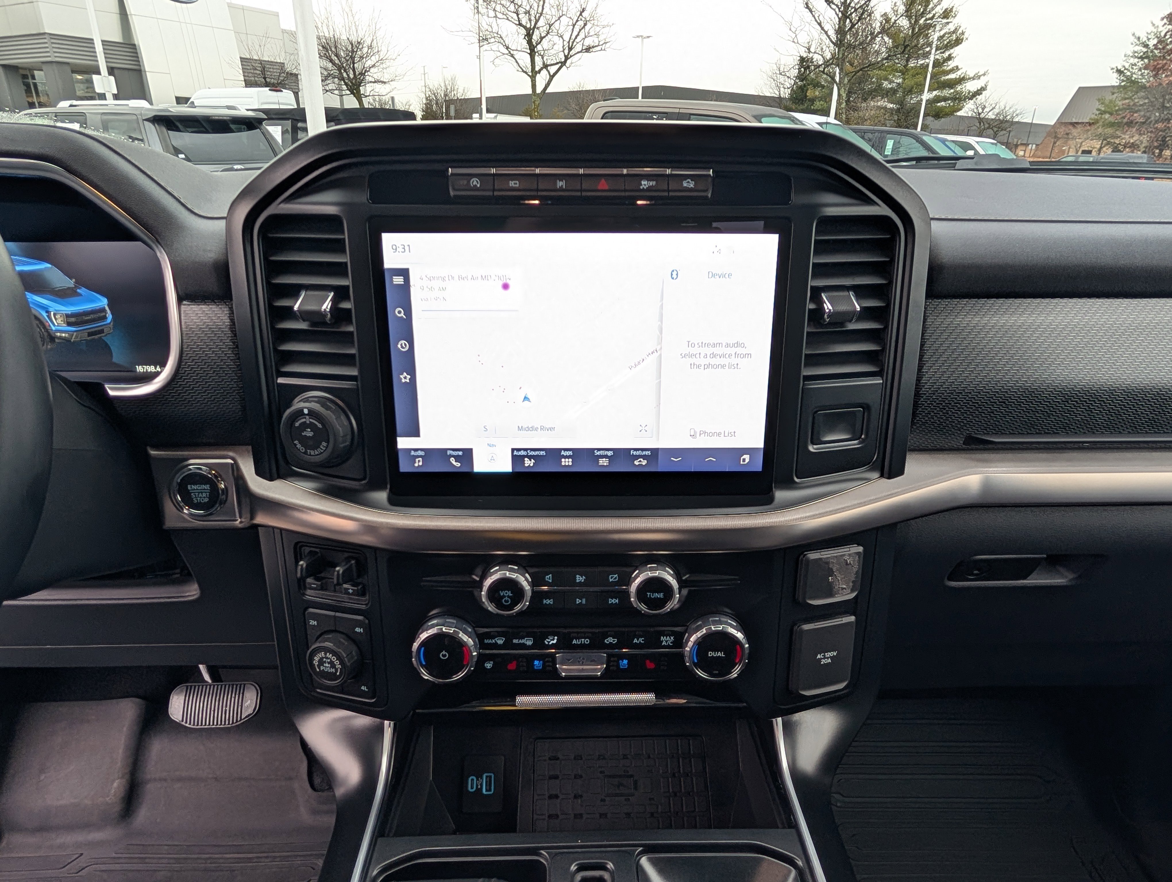 Certified 2023 Ford F150 Raptor w/ Raptor 37 Performance Package image 22