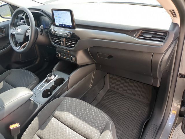Certified 2024 Ford Escape Active w/ Cold Weather Package FWD image 36