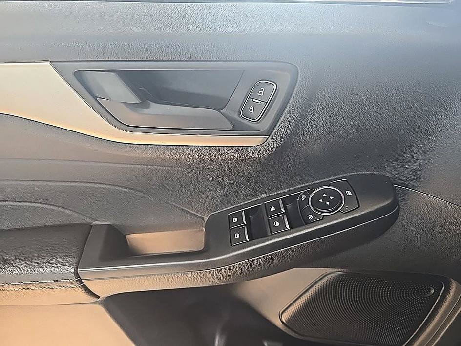 Certified 2022 Ford Escape SE AWD/4WD image 13