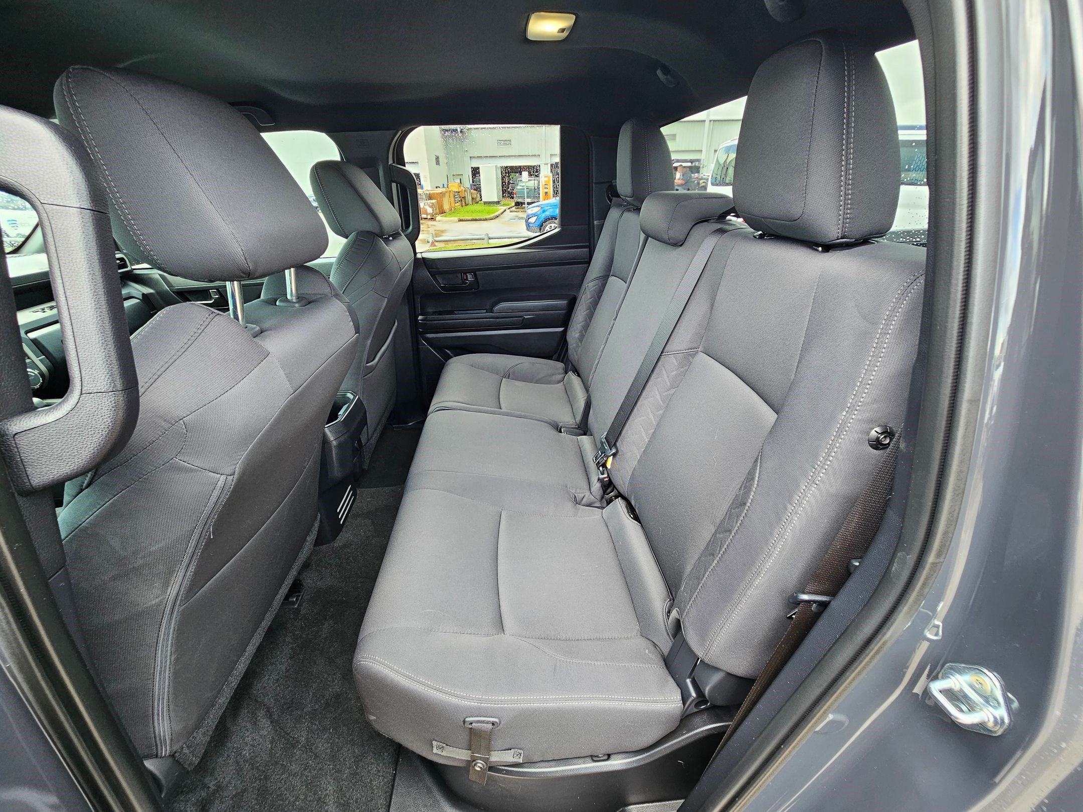 Used 2025 Toyota Tacoma SR AWD/4WD image 28
