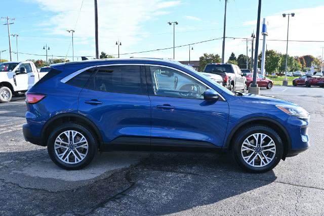 Certified 2022 Ford Escape SEL w/ Technology Package AWD/4WD image 8