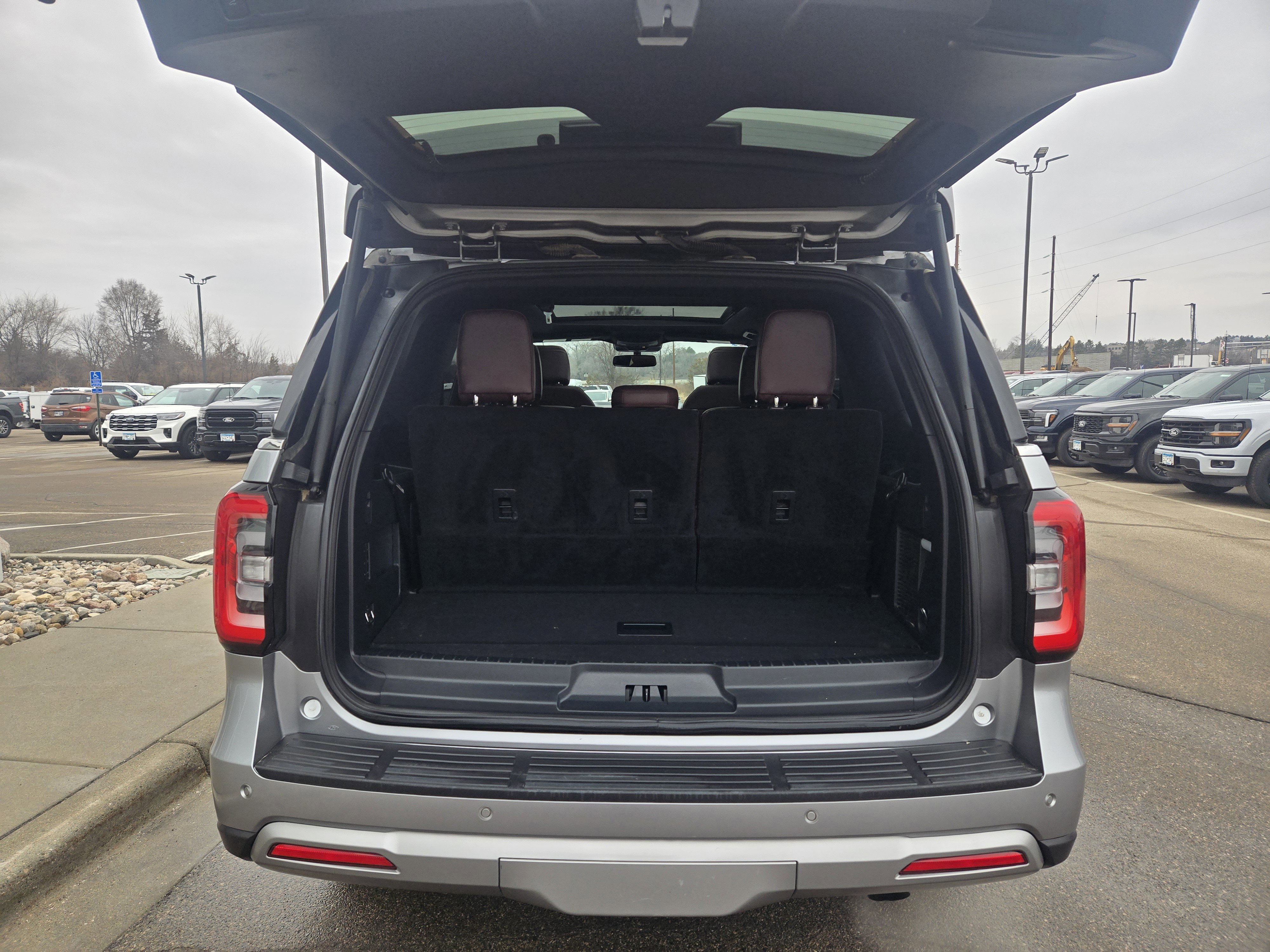 Certified 2024 Ford Expedition Limited image 16