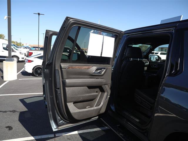Used 2021 Chevrolet Suburban Z71 w/ Z71 Off-Road Package AWD/4WD image 22