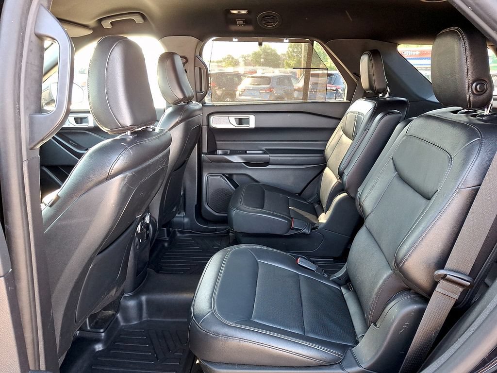 Certified 2020 Ford Explorer Limited AWD/4WD image 10